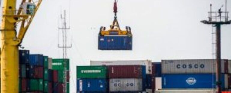 Exportaciones de bienes mantienen su fuerte dinamismo y crecen 31% en enero