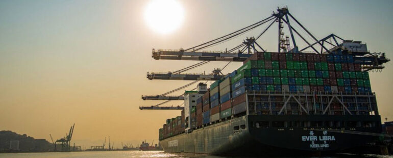 Se anuncia reducción de tarifas en puertos de Santos y Río de Janeiro en Brasil